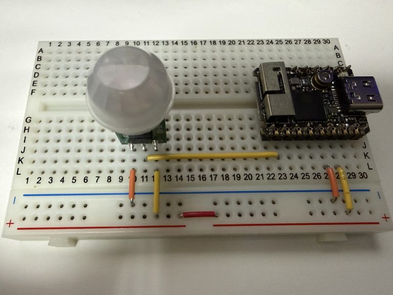 ESP32のMicroPythonで割り込みする方法（２）